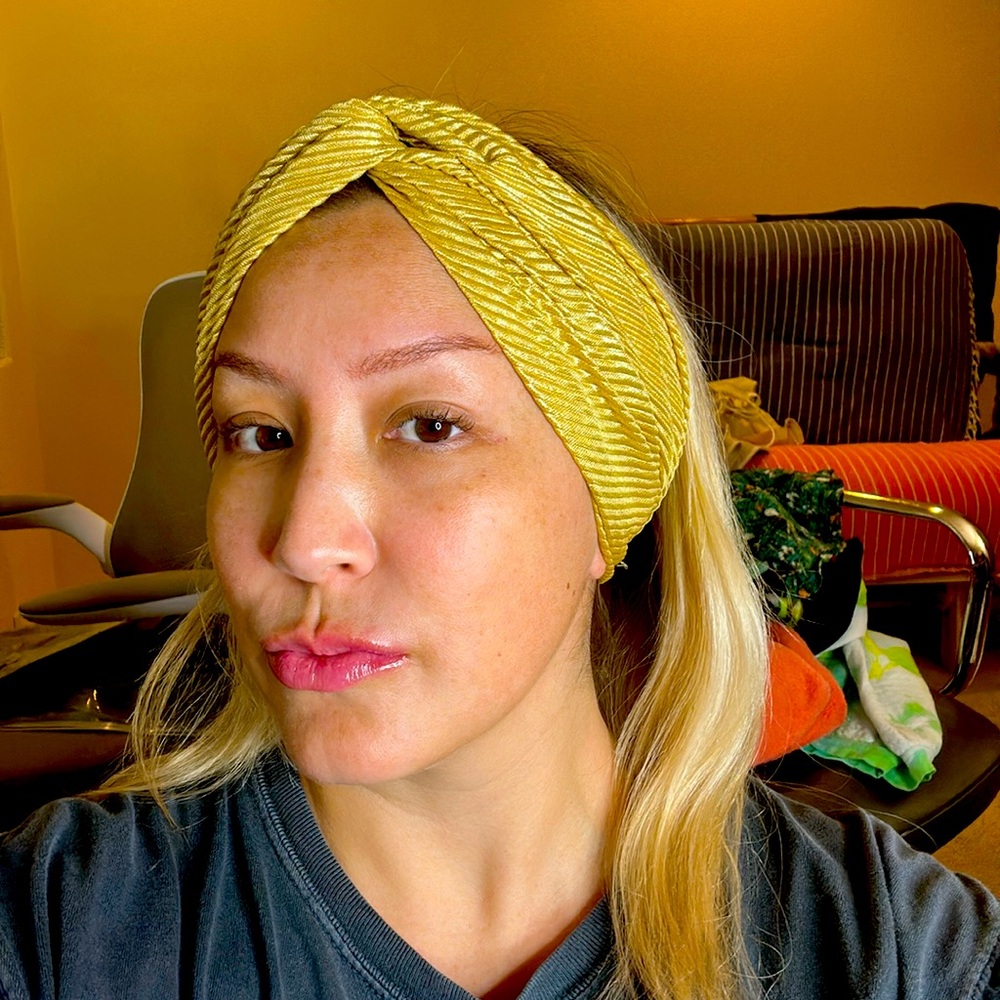 Show Item Head Band